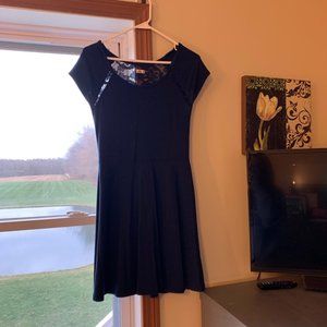 Navy Hollister short-sleeved fit and flare dress